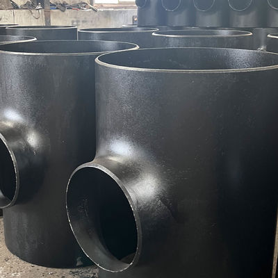 Carbon Steel Pipe Fittings Butt Weld Connection Black Color